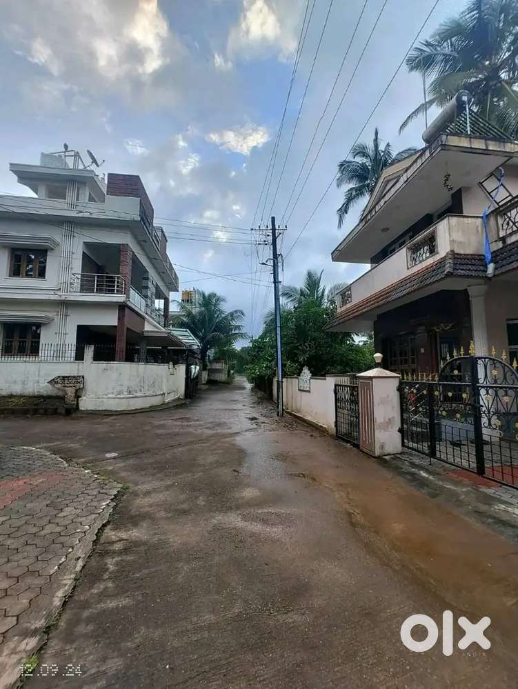 Land for sale in the prime location