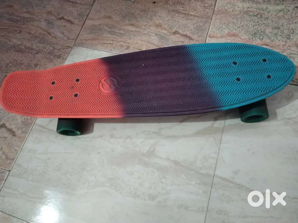 Skating board