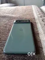 Pixel 8 in 100% like new
