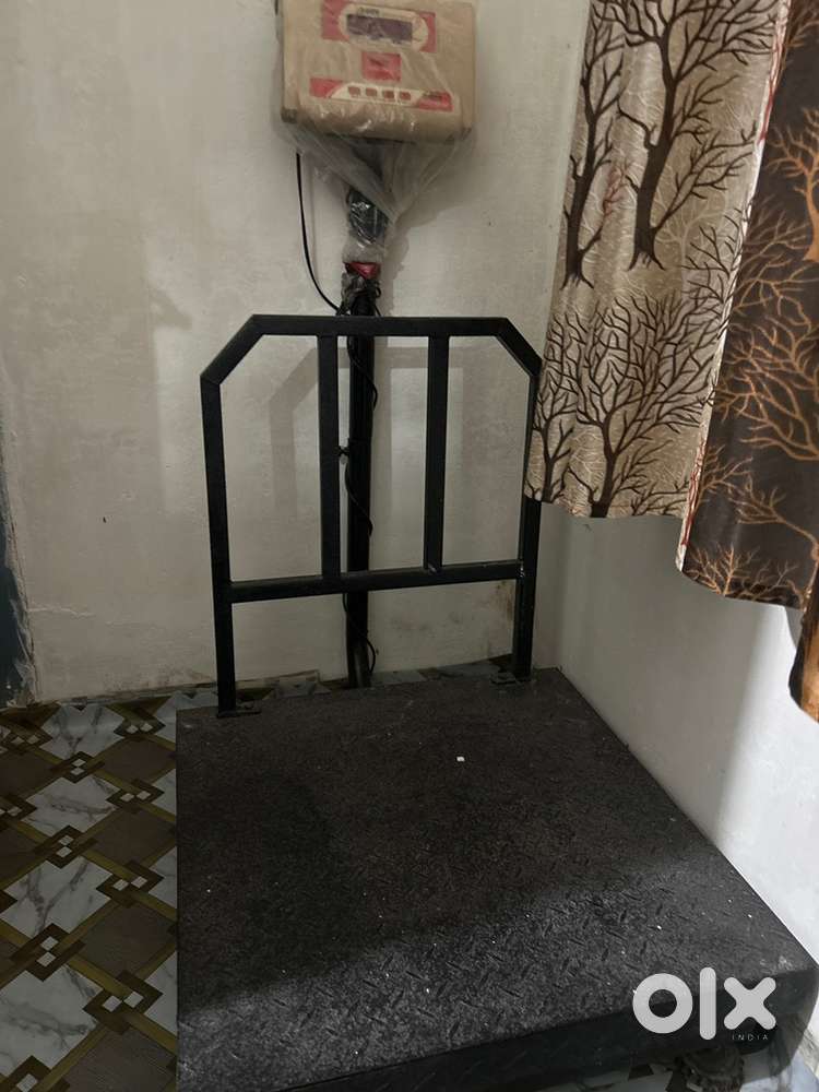 Weight Machine 300 KG