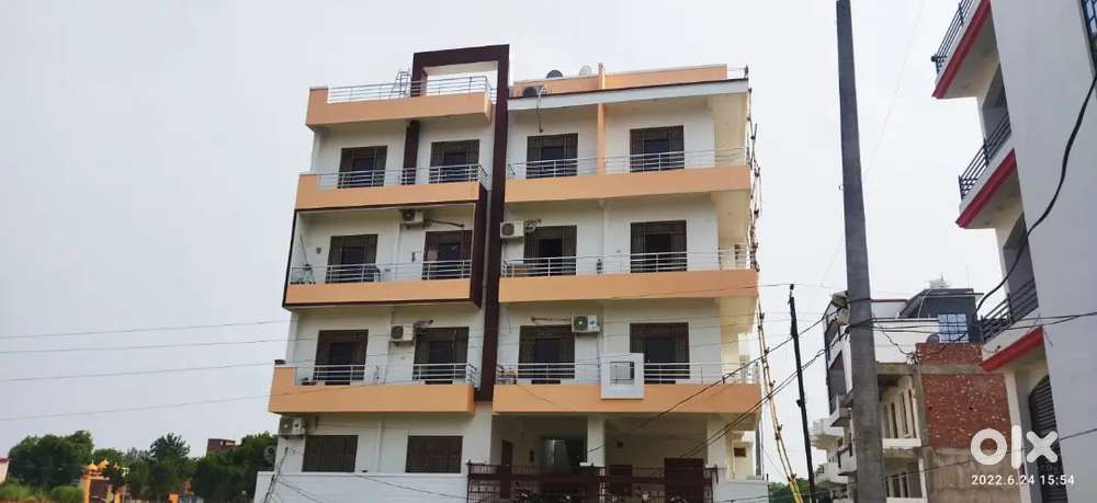 2bhk (5800) and 1bhk(4000) available for rent