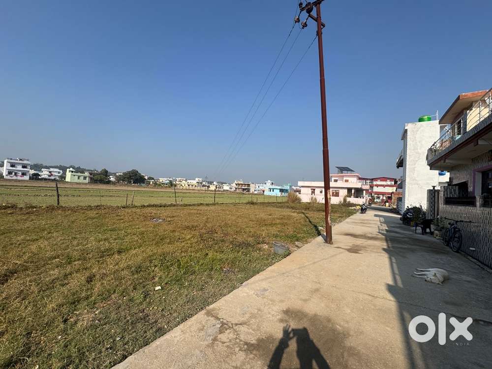 Property sale 300 Gaj contact only owner