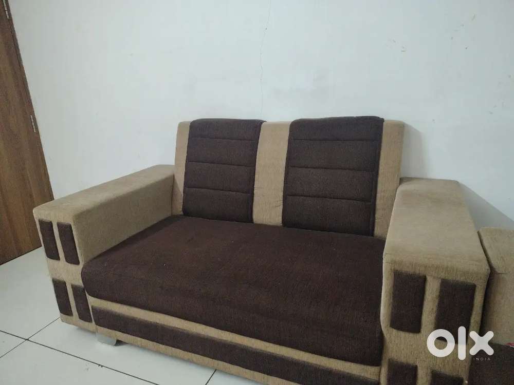 Sofa 3+2 seater for sell
