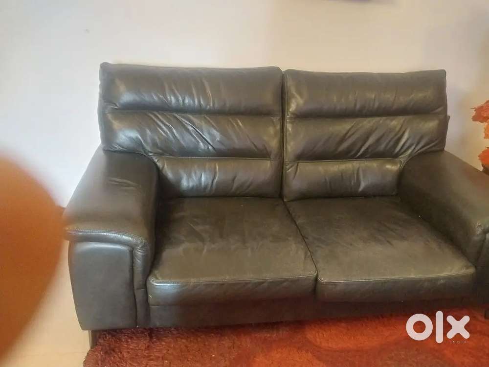 5seater  leather  sofa