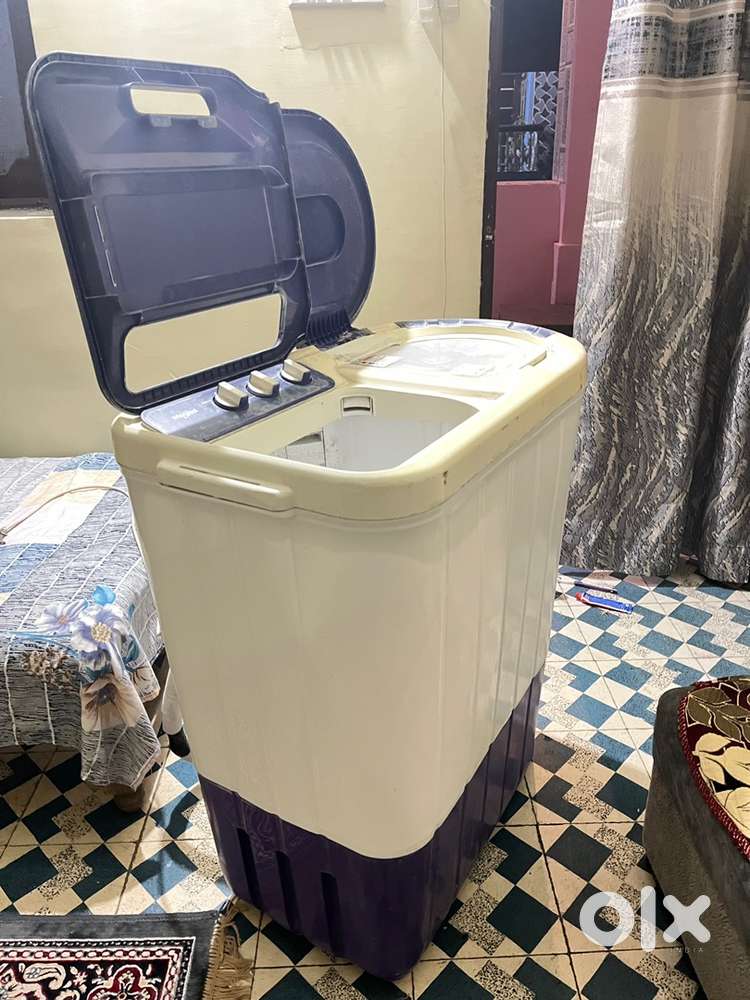 Semi automatic wirpool washing machine