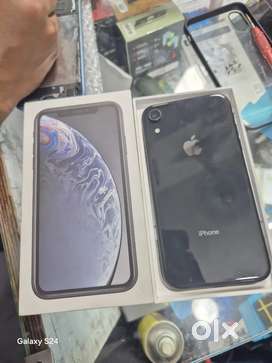 iPhone xr 128 gb super mint condition 79% battery complete