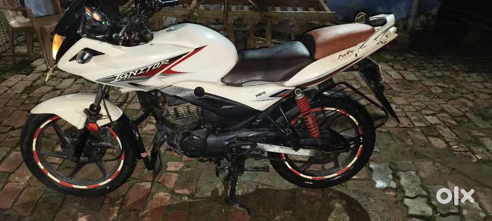 Bike me Koi Kami nhi Hai