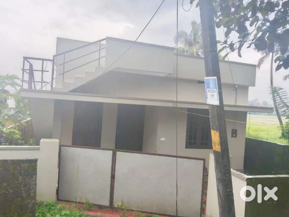 2bhk independent house rent aluva muppathadam