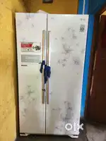 Side by side LG 584 Ltr
