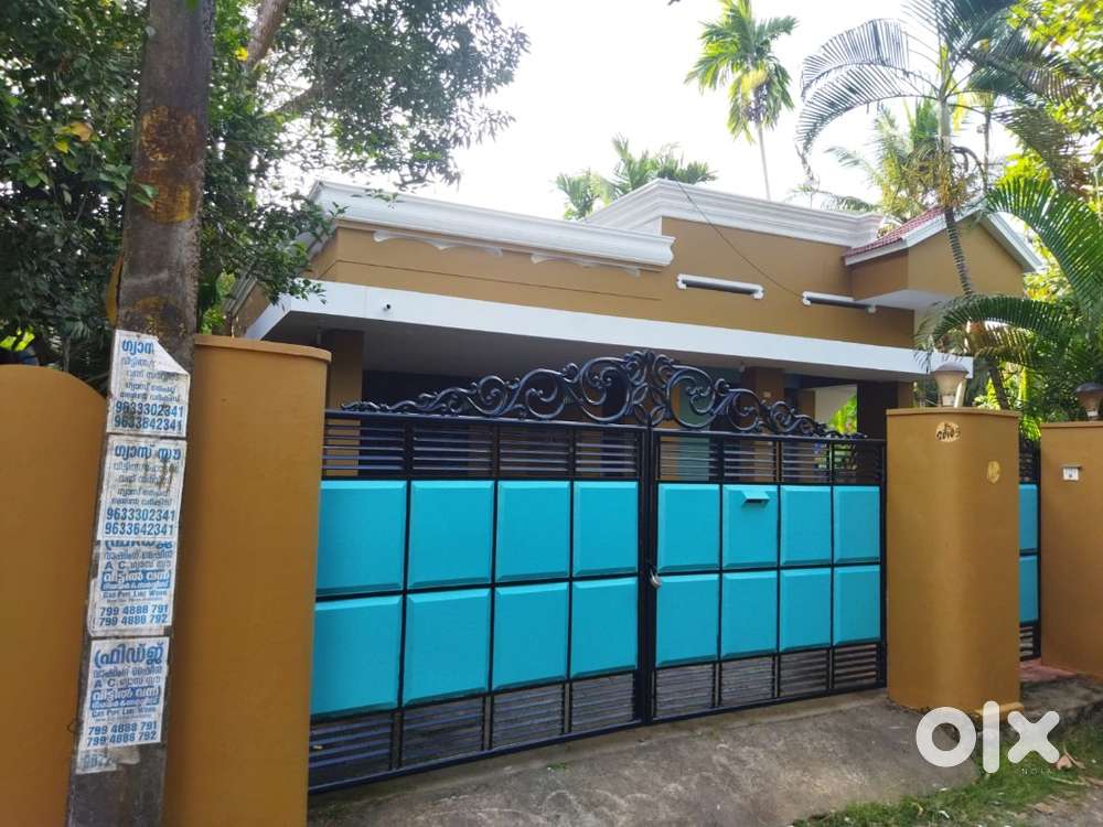 2 BHK house for rent in Estate , Pappanamcode