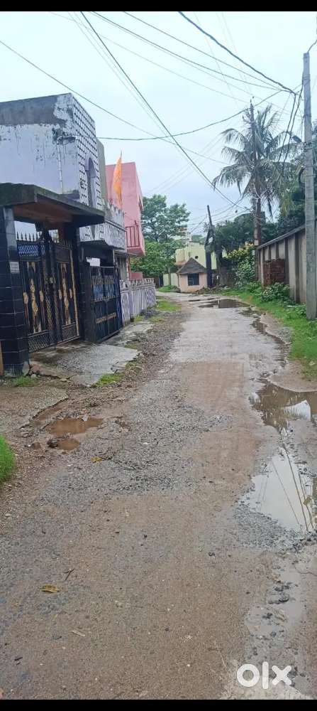 Land plot for sale on road