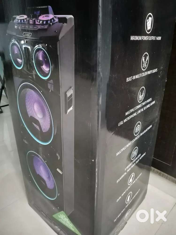 Party speaker with Disco LED Lighting, Brand new condition.