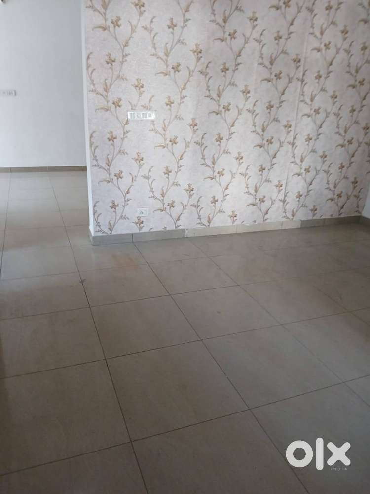 3bhk/3bath  40,000  sector 44