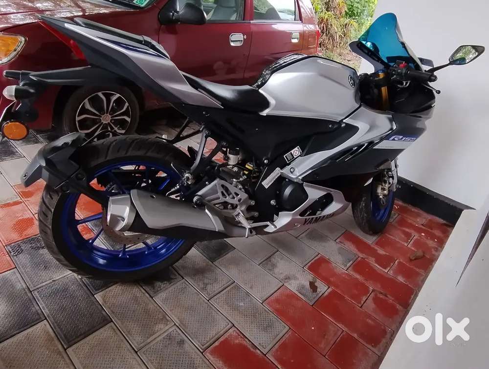 YAMAHA R15M