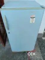 Kelvinator fridge 165 liter