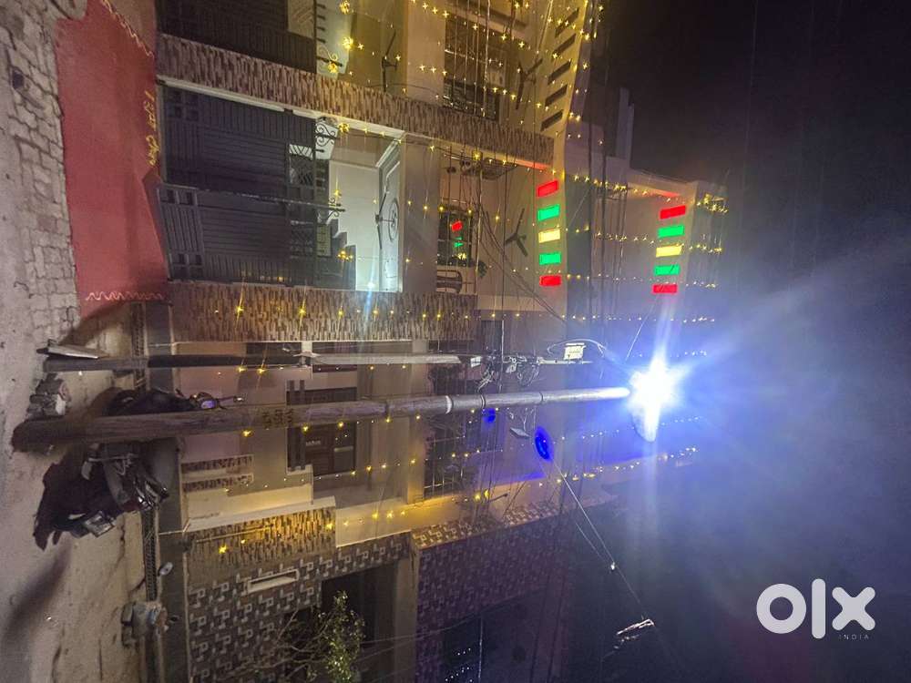 2 bhk semi furnished flat for rent