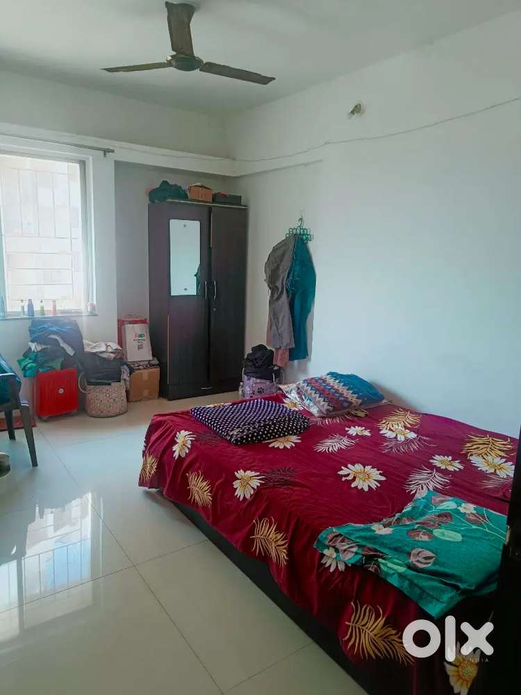 Required 1 person for Rent in 2BHK