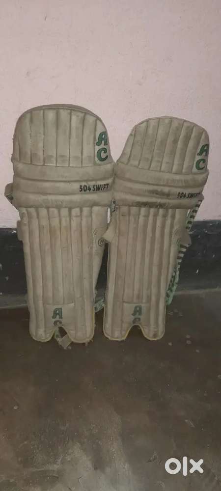 Old cricket leag pad