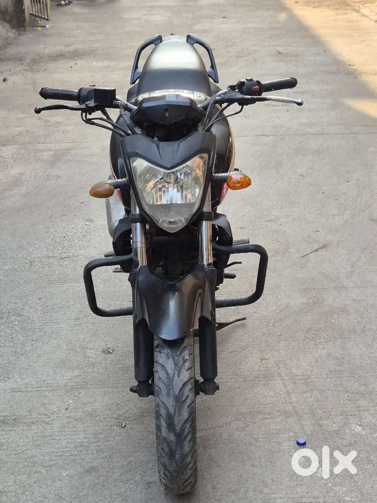 YAMAHA FZS 2014 MODEL