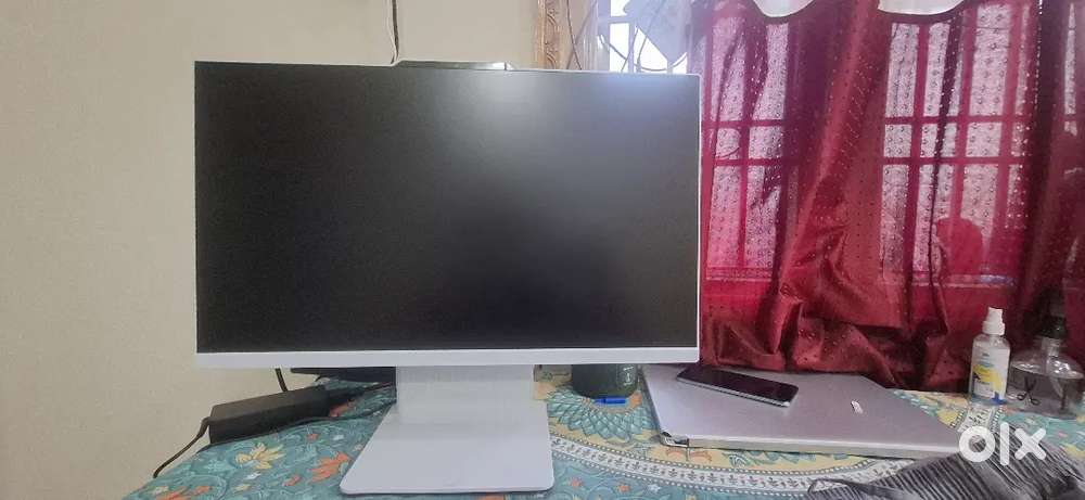 LENOVA All-in-one, only 15 days back bought