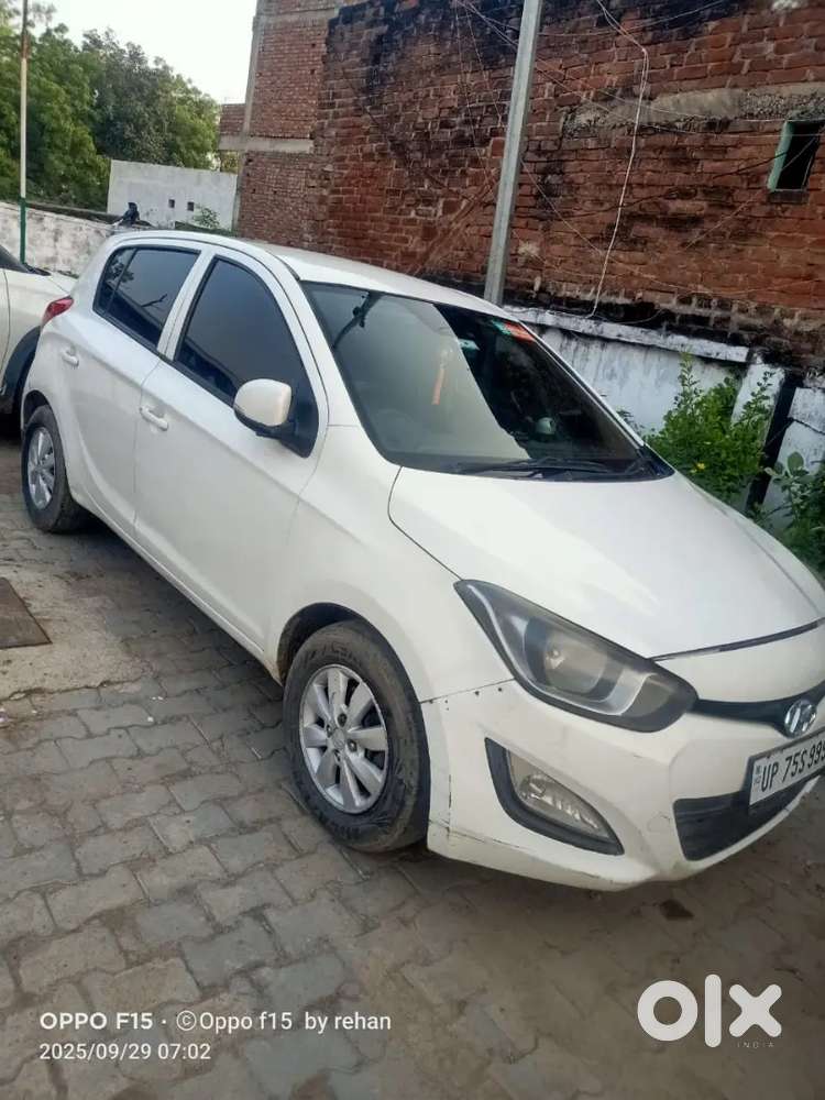 Hyundai i20 2013 Diesel 90000 Km Driven