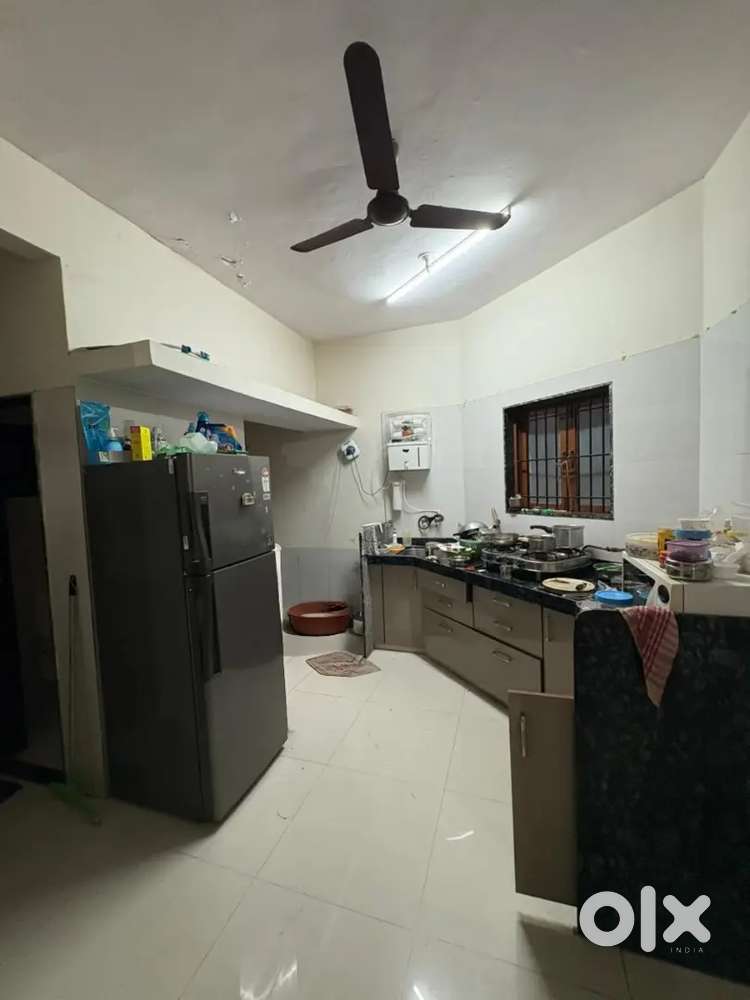 1bhk Flet On Rent Near Mahalaxmi Temple Adajan Surat