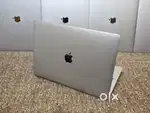 Apple Laptop 2019 Mfd. i7/16gb Ram 512gb SSD 13inch Retina Display