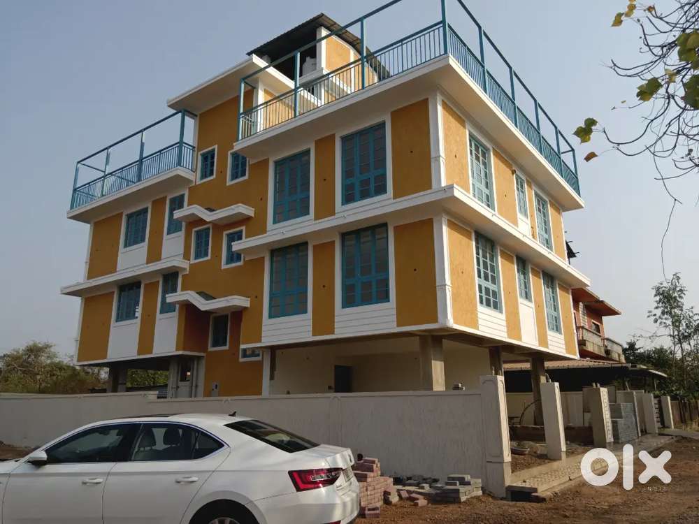 3 bed  room. With 3 toilet provision for the 4 bed room and toilet