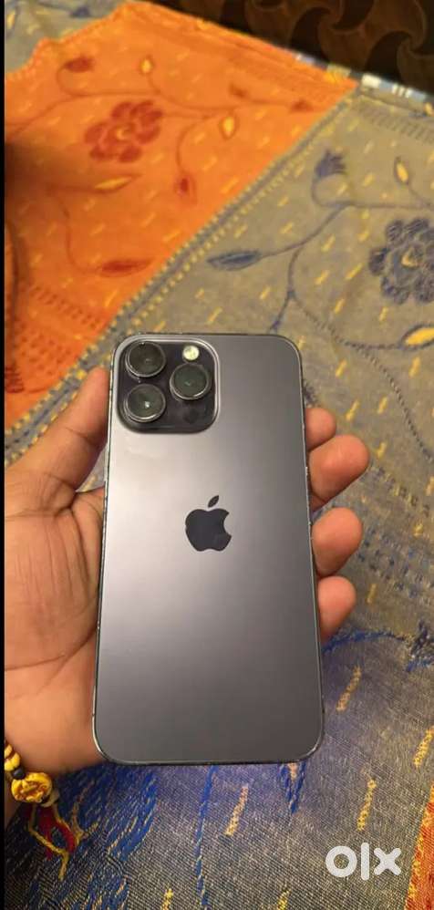 Iphone 14 pro max 256 GB in mint Condition less used Like new