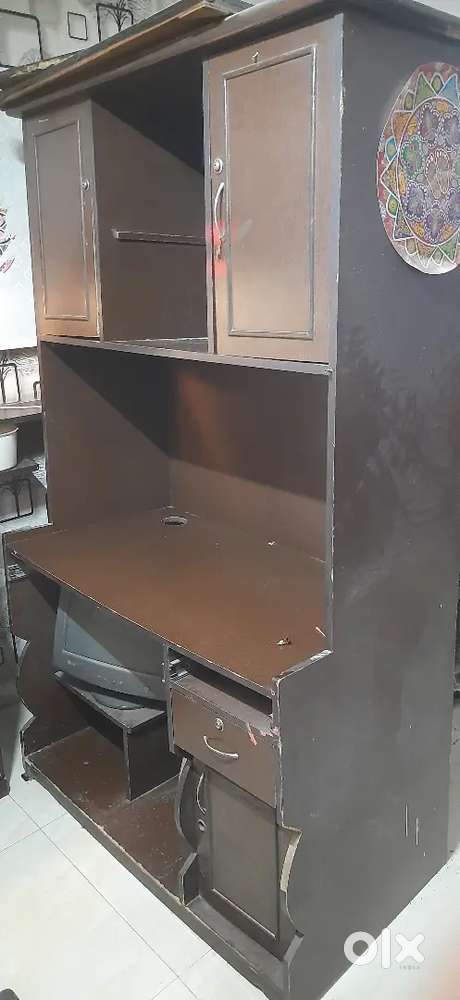 Computer cabinet 6 feet height 3.5 width [good price].