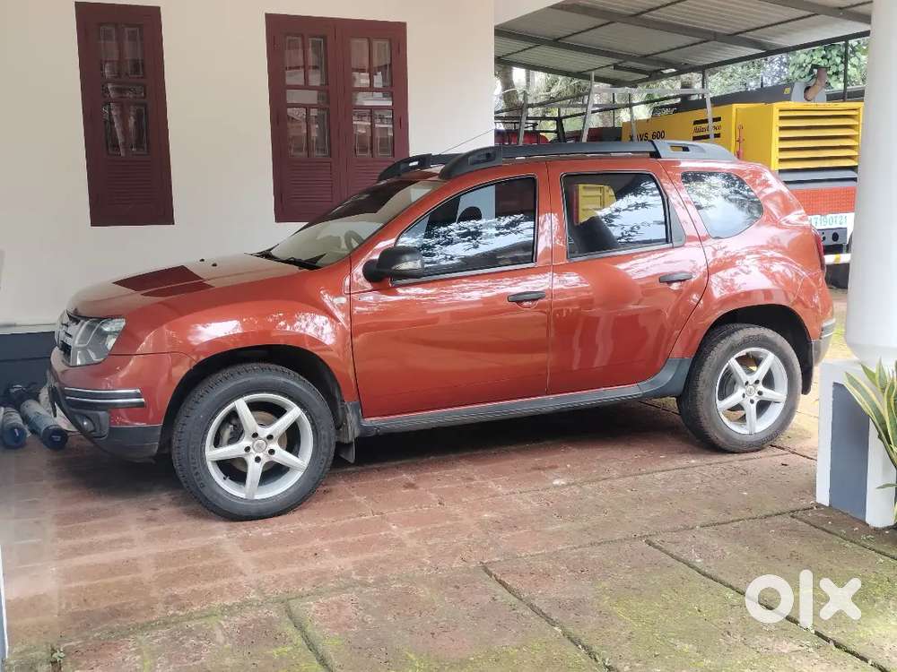 Renault Duster 2017 Diesel 72000 Km Driven