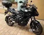 Mettalic black, super comfy, well maintained big bike