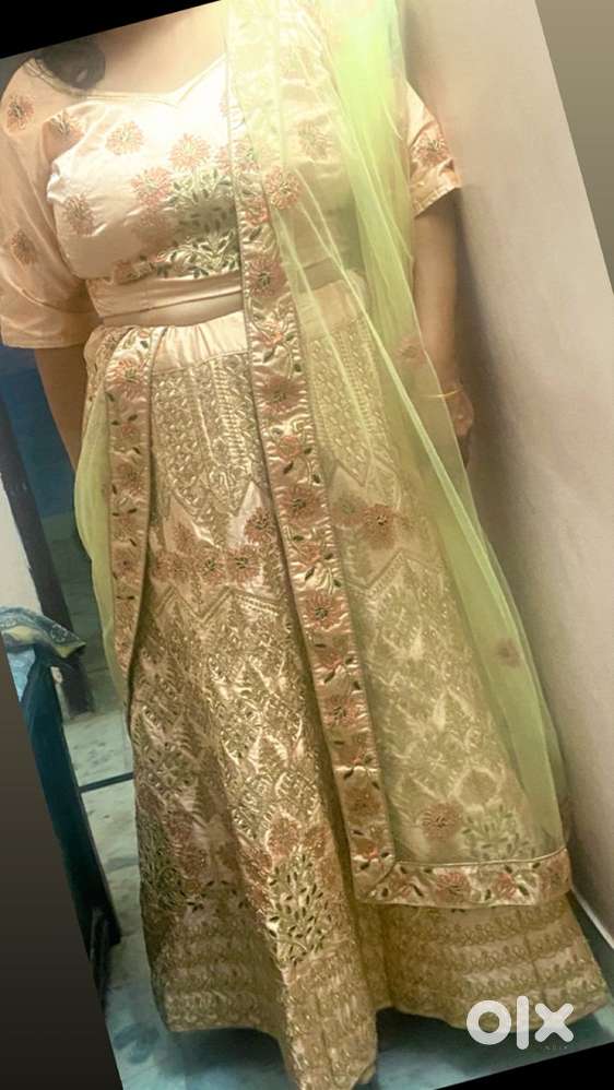 Full work heavy lehnga choli with dupatta for marriage purpose