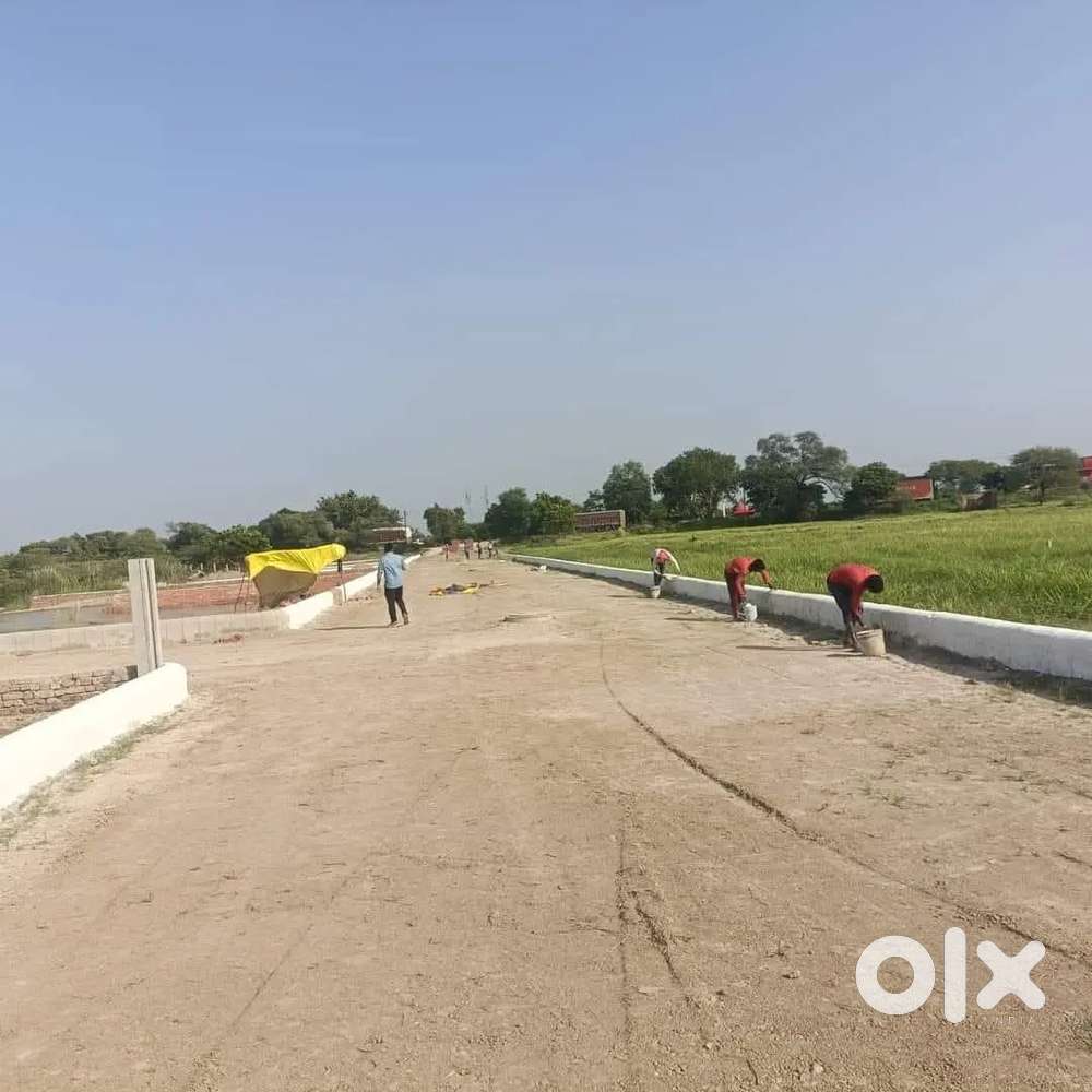 Booking kare approved plot Sultanpur road per rajistri free ke sath