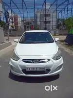 Hyundai Fluidic Verna 1.6 CRDi SX, 2011, Diesel
