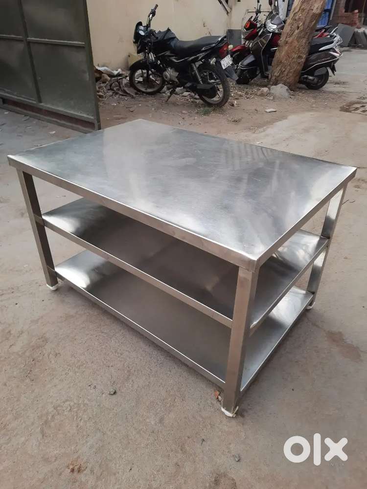 stainless steel work table or oven table lower height table For Sale