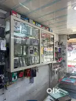 Sales man Mobile shop