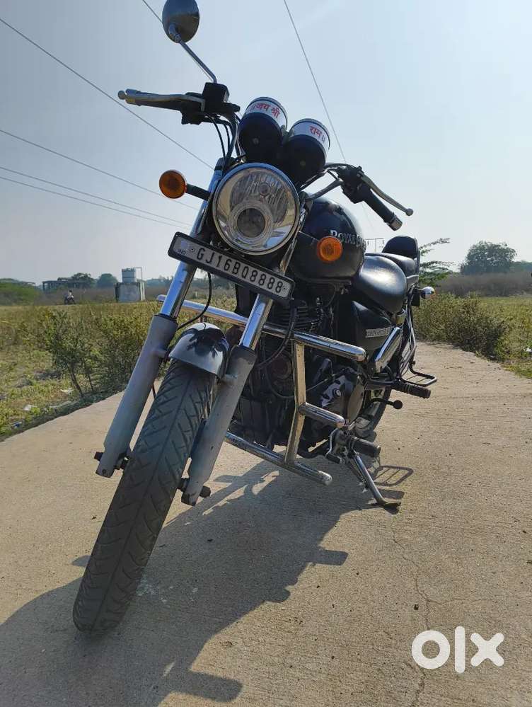 Modified THUNDERBIRD 500 in which containg RED ROOSTER, Alloy, VIP NO.