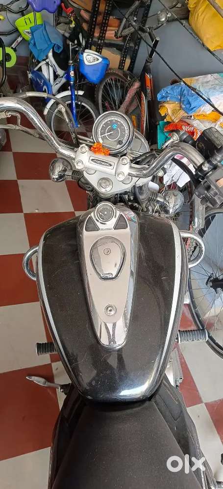 Bajaj Avenger 220 Cruze