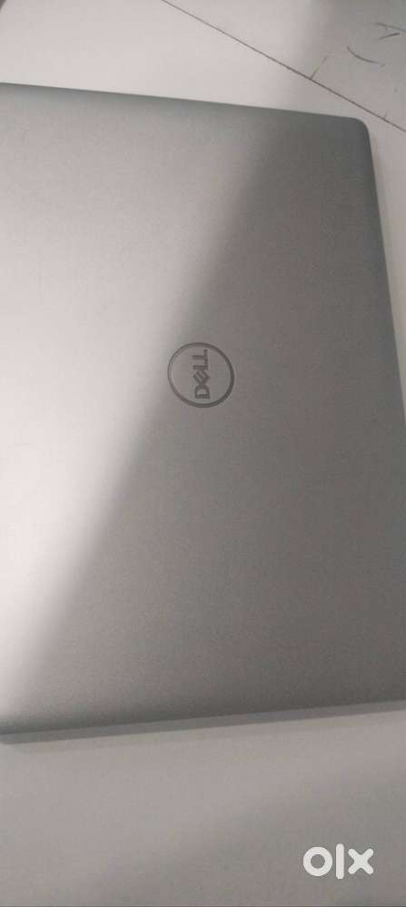Laptop dell