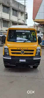 Traveller 17 seater