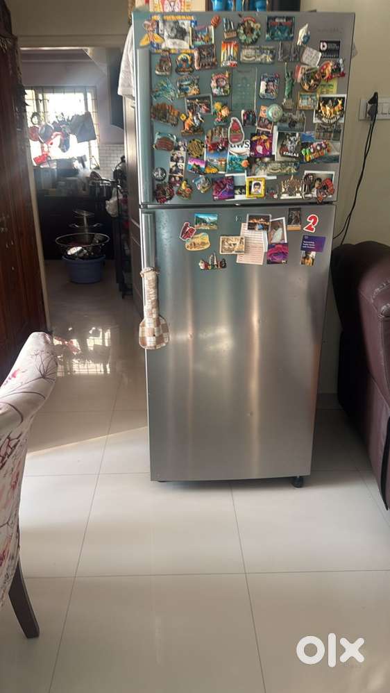 Fridge in working condition for sale