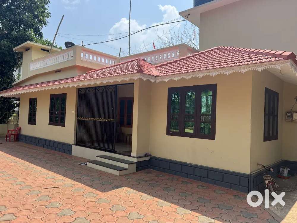 1400 SQFT HOUSE FOR SALE IN KOOLIVAYAL