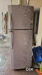 LG double door 290 L fridge