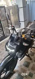 8 months old apache rtr 160 4v black edition