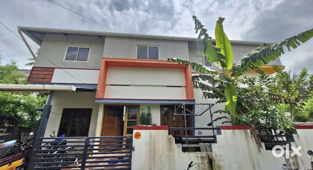 House for lease @10 lakhs