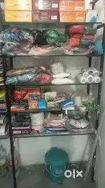 Good condition rack stand for sale for 3 rack stand