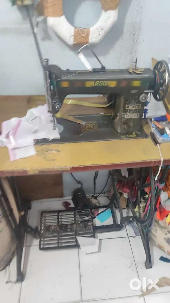 Parson umbrella swing machine