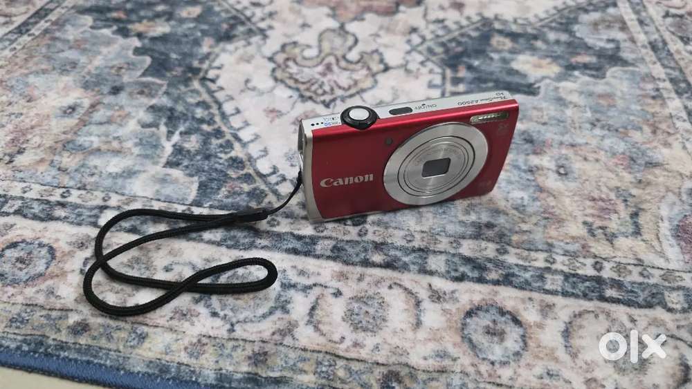 Canon power shot A2500 HD camera with 4gb memory card