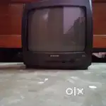 SAMSUNG (32*) in Black color